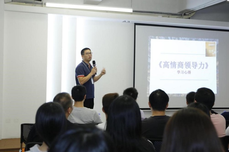 云里物里第三季度總結(jié)會(huì)議暨“全員學(xué)習(xí)季活動(dòng)”成果演講圓滿結(jié)束！